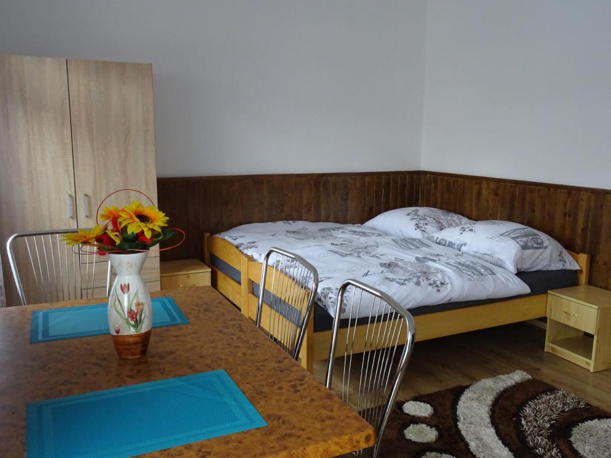Rekreacny Dom Tyrkys Villa Попрад Екстериор снимка